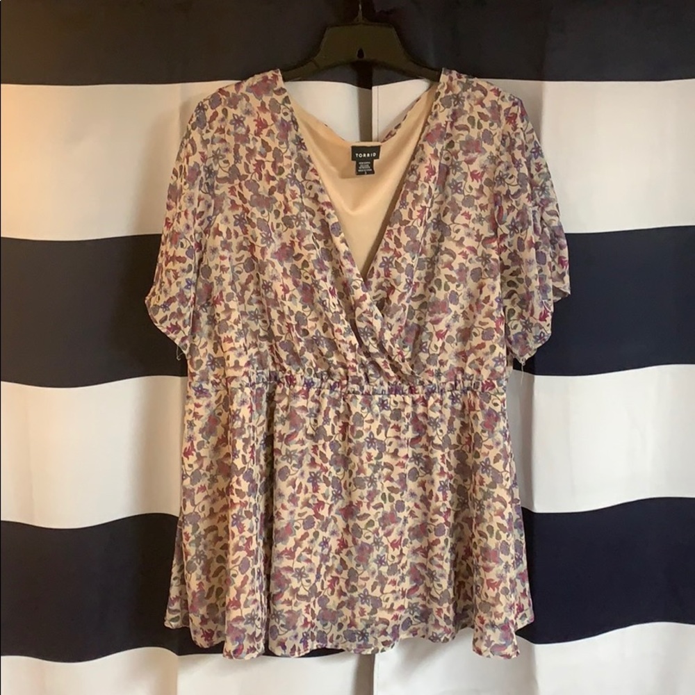 Torrid Floral blouse
